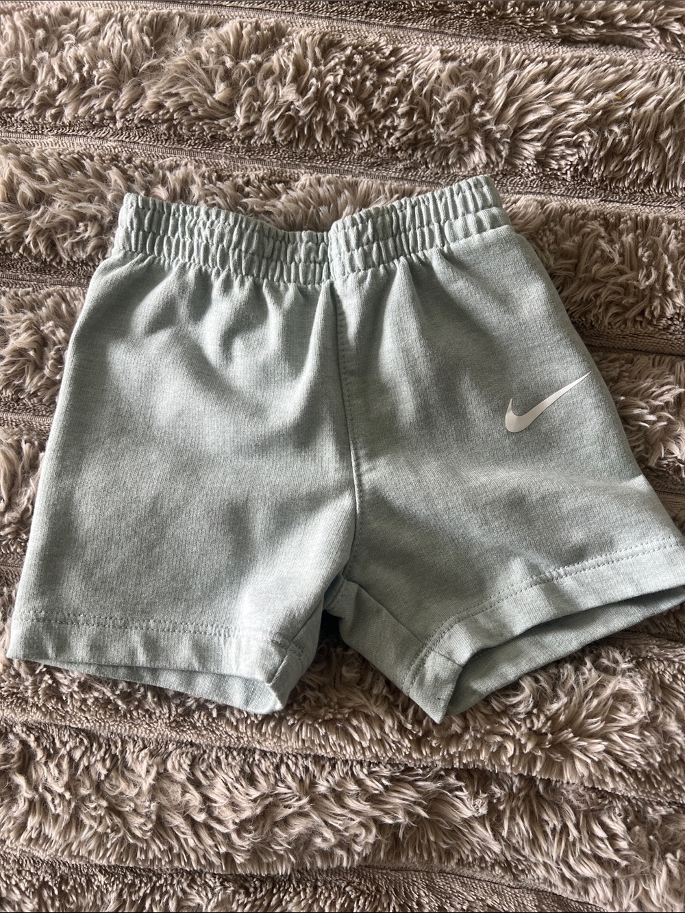 Nike Neutral Cream Bodysuit with Mint Green Shorts Set - Picture 2 of 5